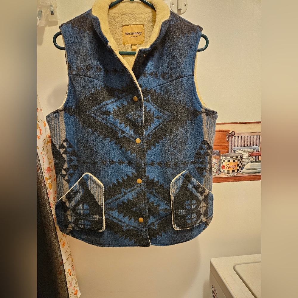 Upcountry by Du Monde blue Aztec vest